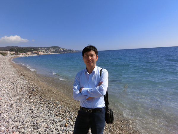 柴华彬.jpg 柴华彬.jpg