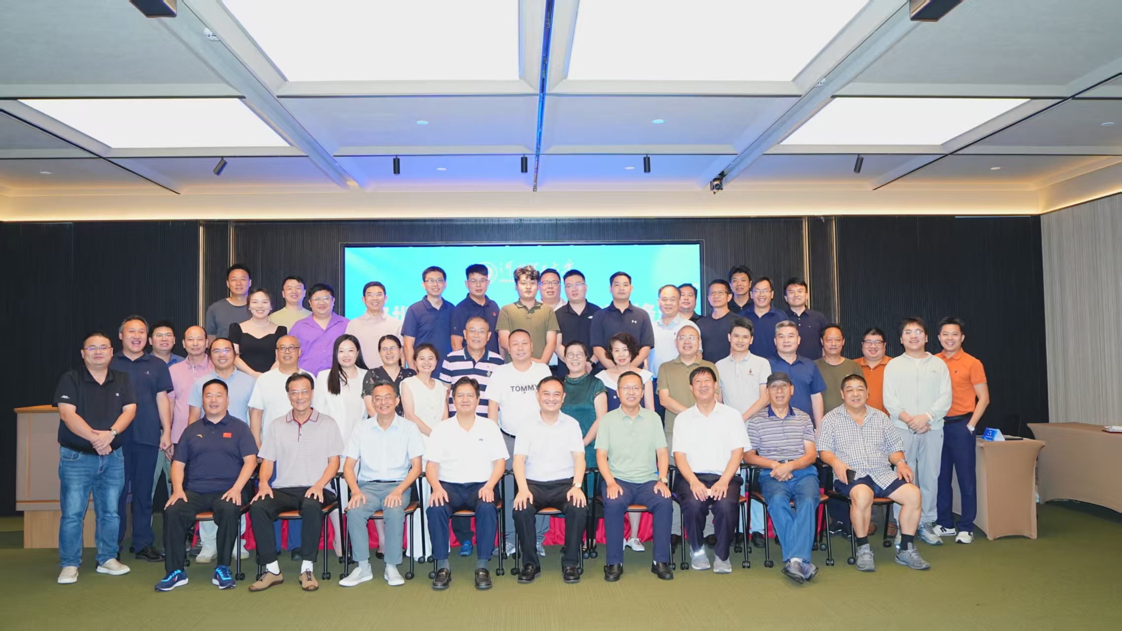 测绘学院受邀参加深圳校友会工程...