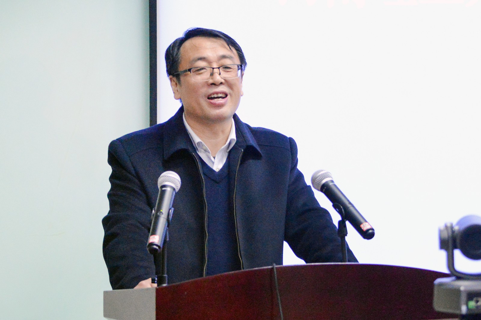 2 河南理工大学副校长沈记全欢迎辞.jpg 2 河南理工大学副校长沈记全欢迎辞.jpg